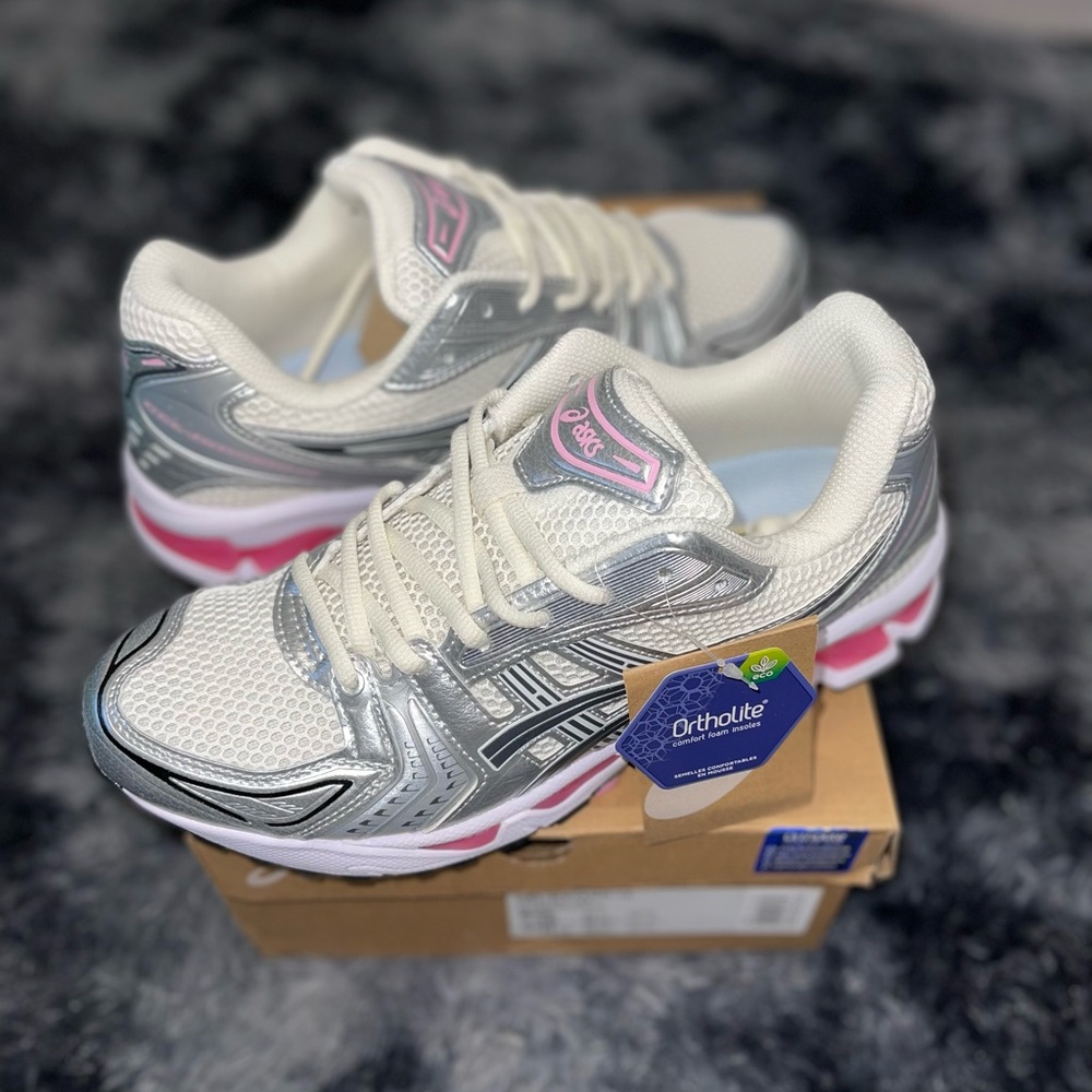 ASICS Gel-Kayano 14 – Silver & Pink (Men’s  10)